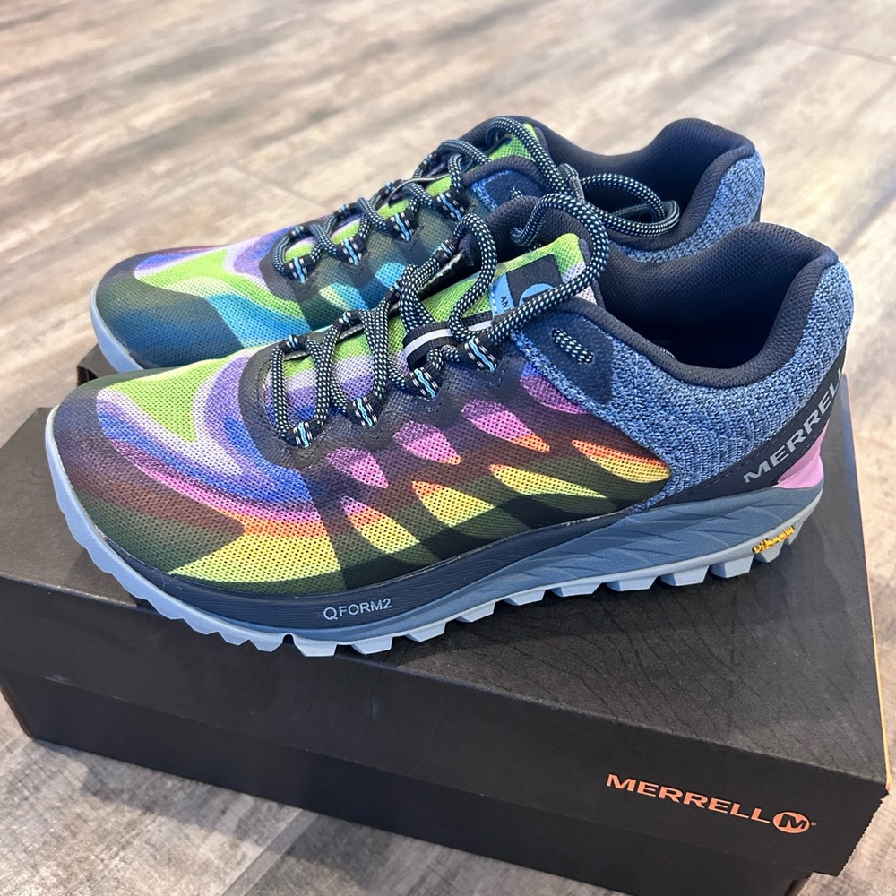 Like New Merrell Antora 2 Trail Shoes in Rainbow